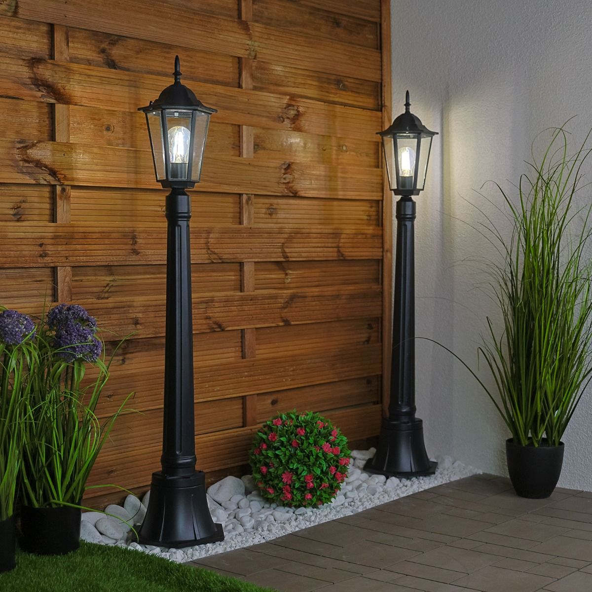 Gartenlaterne – Außenlampe auf Mast – E27 – 1 m hoch – Schwarz