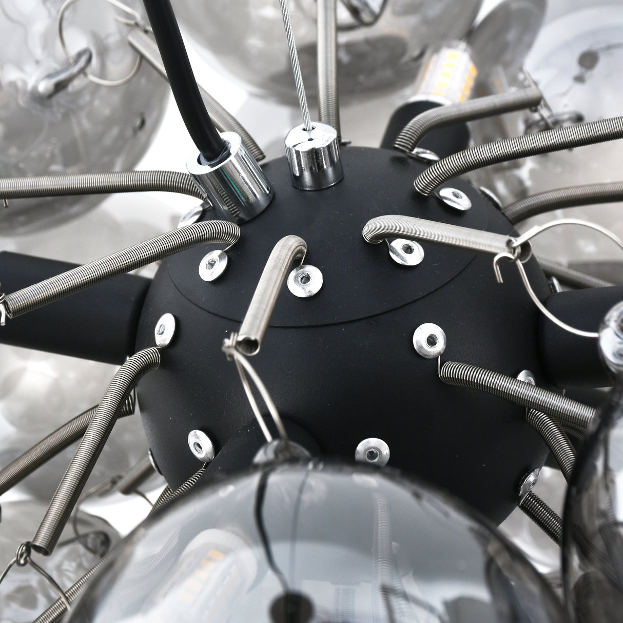 Hängeleuchte Grape – Schwarz mit Rauchglas