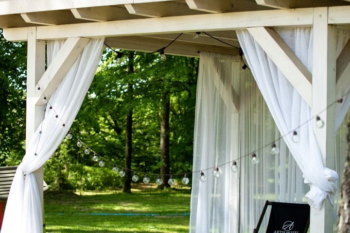 LED-Lichterkette für den Garten, 16 m – 100 x Warmweiß (3000 K)