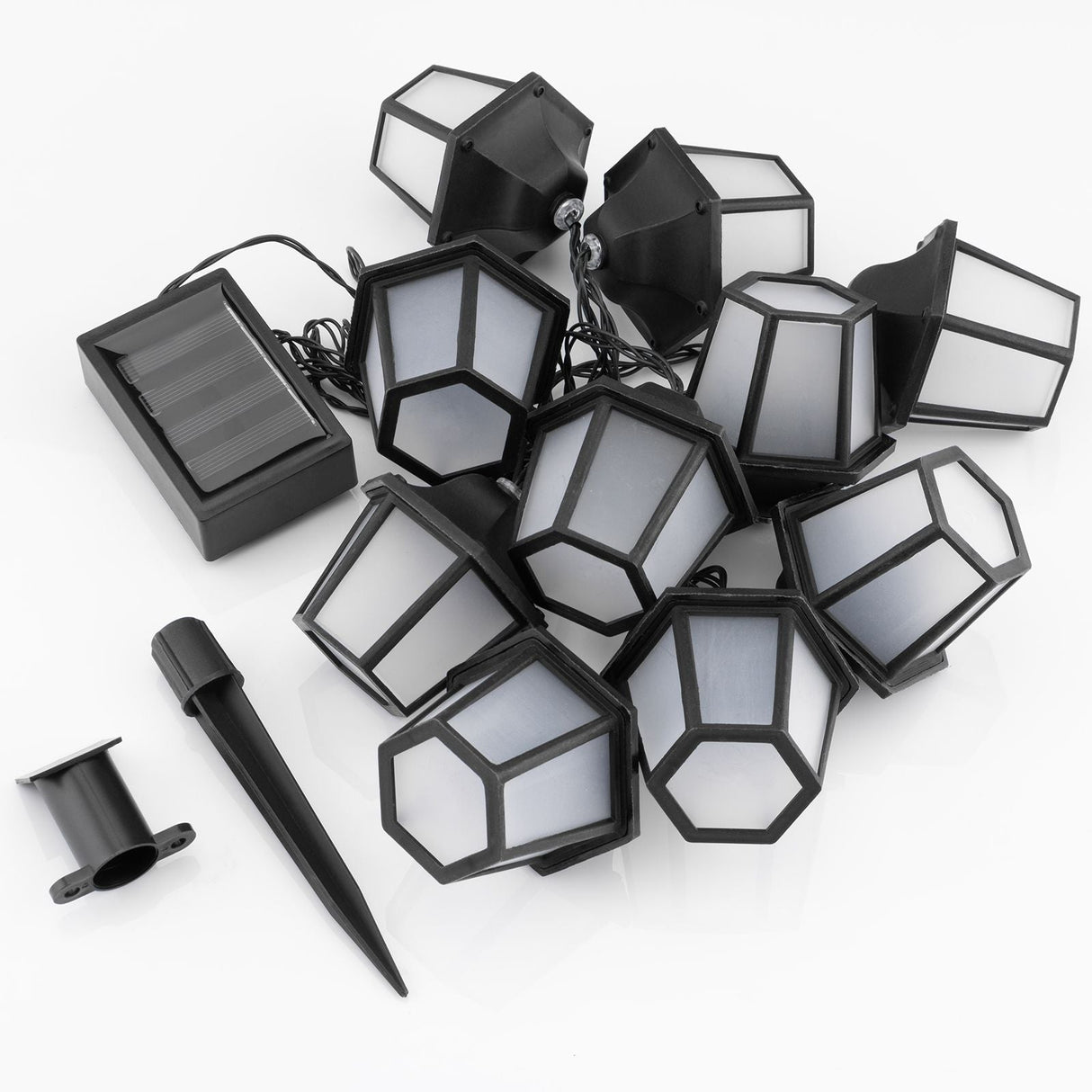 10 LED-Laternen – 3,8 m – Warmweiß 3000K – Dekorativ & Wetterfest