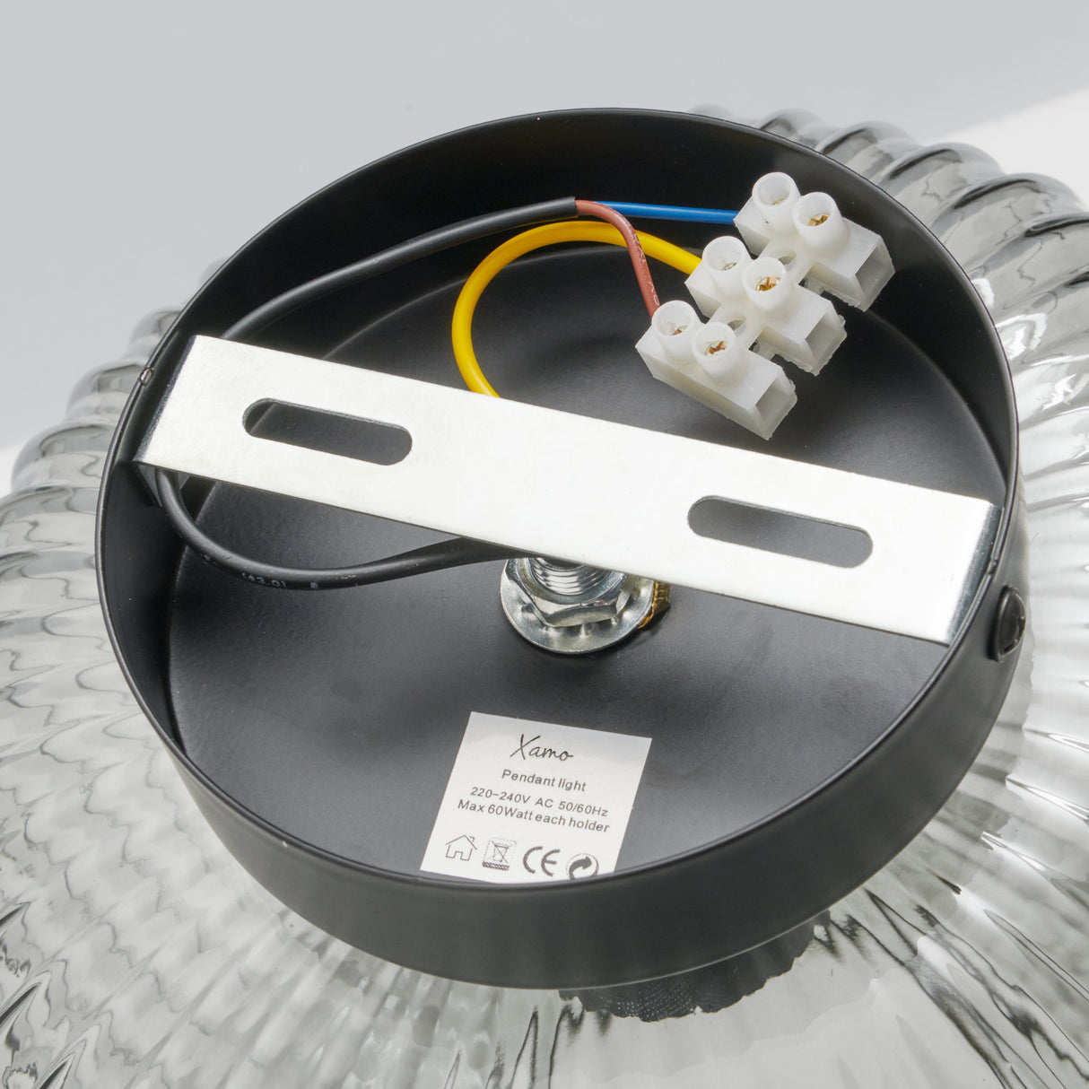 Runde Deckenleuchte mit Rauchglas