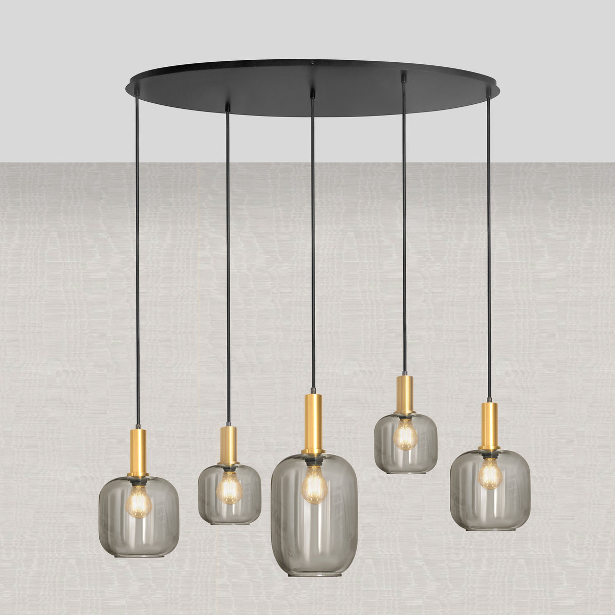 Pendelleuchte oval, schwarz mit goldfarbenen Akzenten und Smoke-Glas, 5-flammig