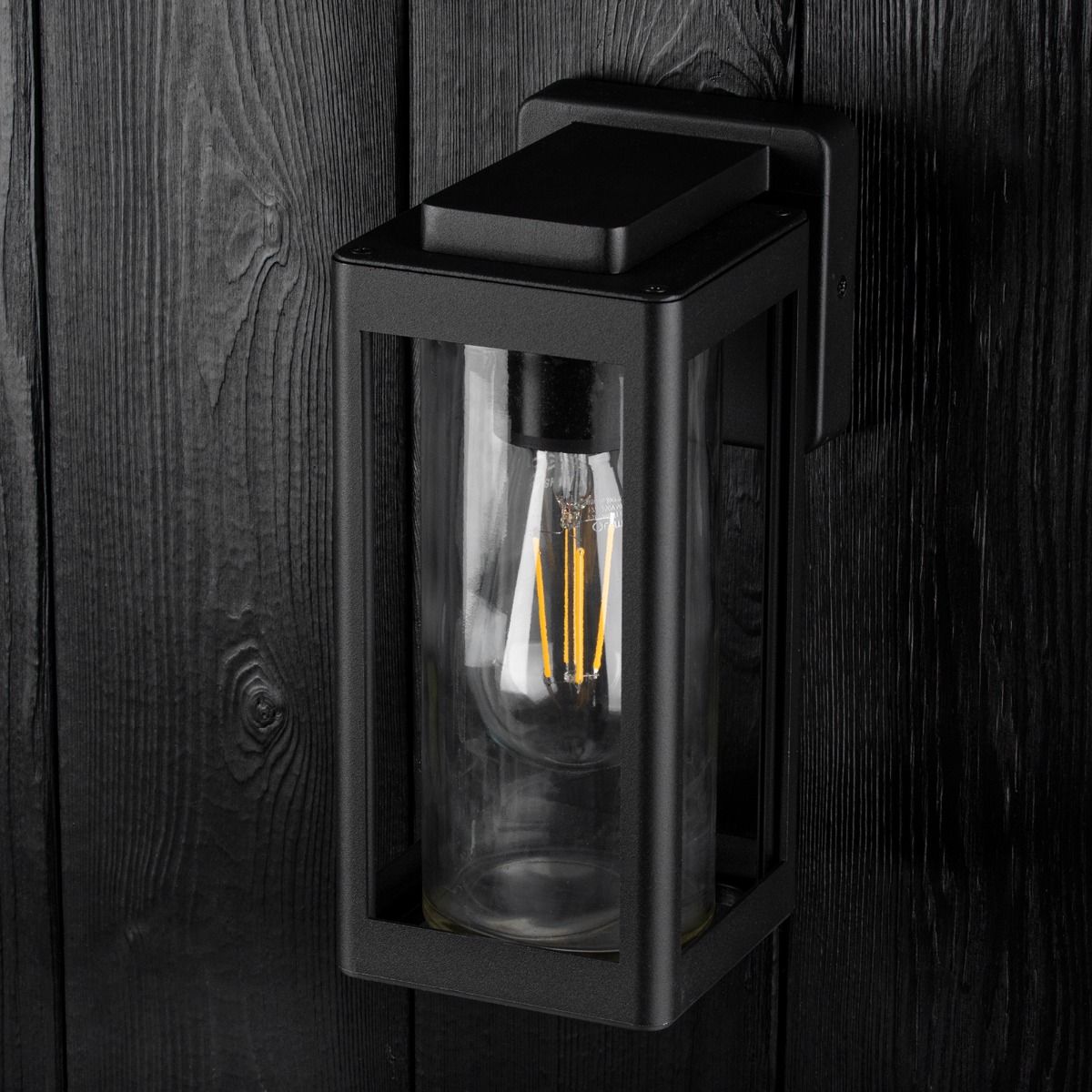 Außenwandlampe mit E27-Fassung – Geeignet für Garten oder Fassade