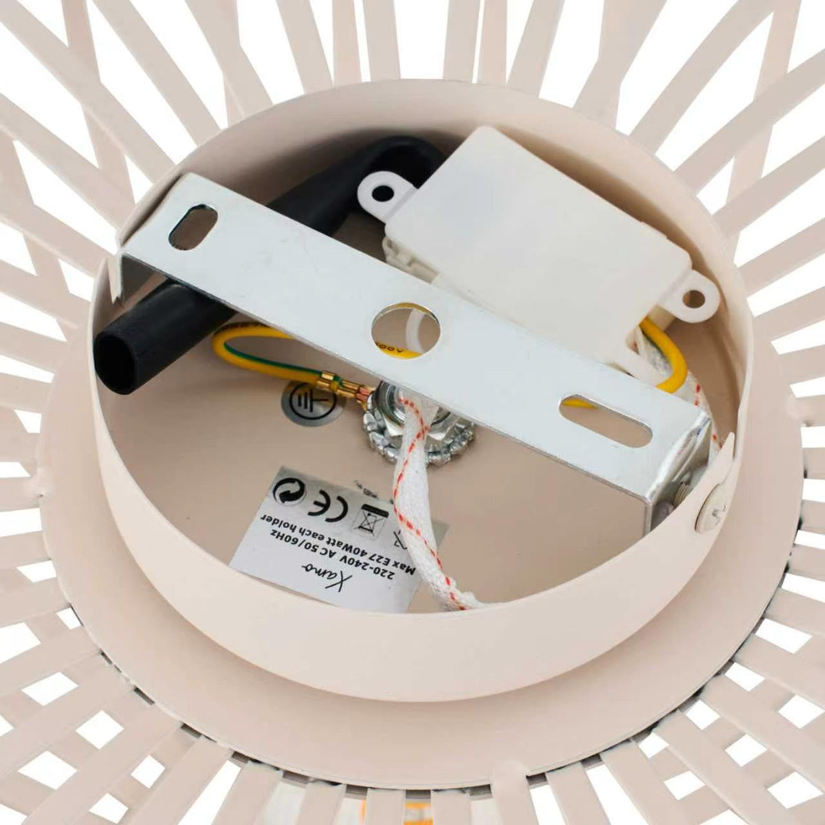 Design-Deckenleuchte Orbixa – Beige